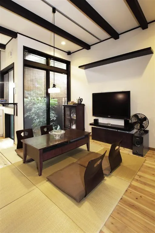 Konukevi Kyoto Guesthouse Roujiya